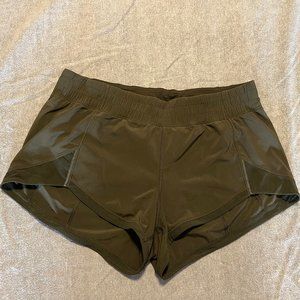 Lululemon Athletica Hotty Hot Low-Rise Lined Short 4"